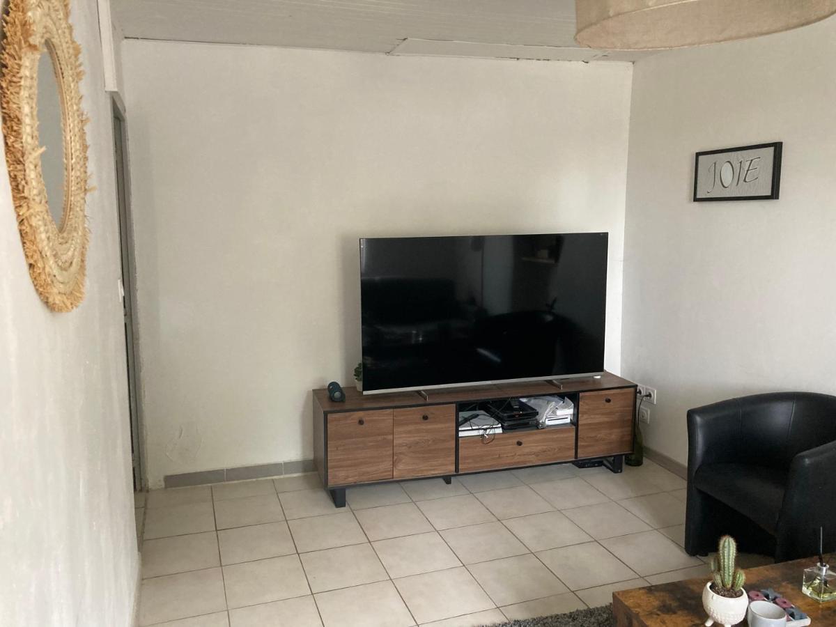 chambre privée dans maison drômoise - jacuzzi - viarhona - autoroute Châteauneuf-du-Rhône Extérieur photo