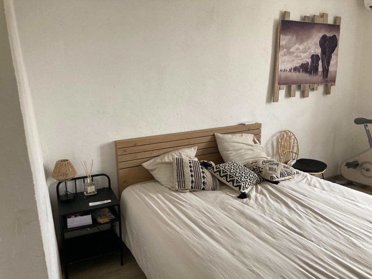 chambre privée dans maison drômoise - jacuzzi - viarhona - autoroute Châteauneuf-du-Rhône Extérieur photo